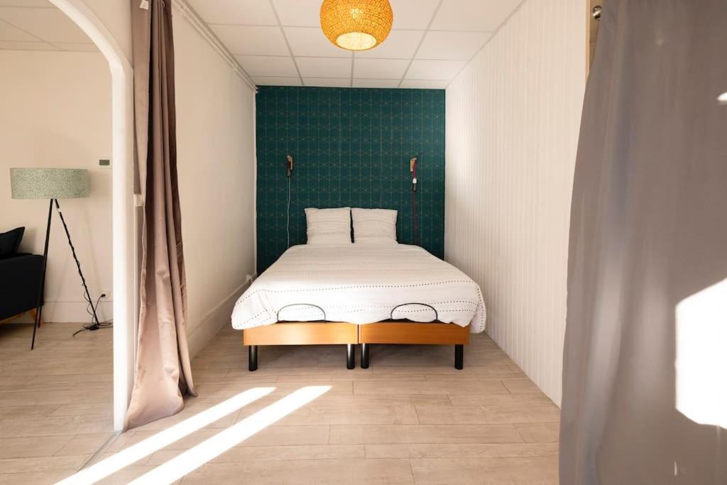 Le Cosy C - T2 Tout Equipe - Centre-Ville Gare Montluçon Dış mekan fotoğraf